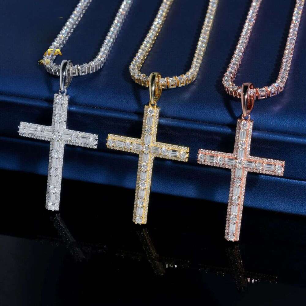 New VVS Morganite PendantS sier moissanite cross male necklace hip-hop trend personality pendant GRAThe necklace that passed the test