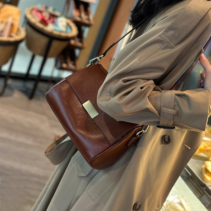 2025 vintage cowhide women's bag, new designer messenger bag, fashionable crossbody bag, high-quality genuine leather shoulder bag