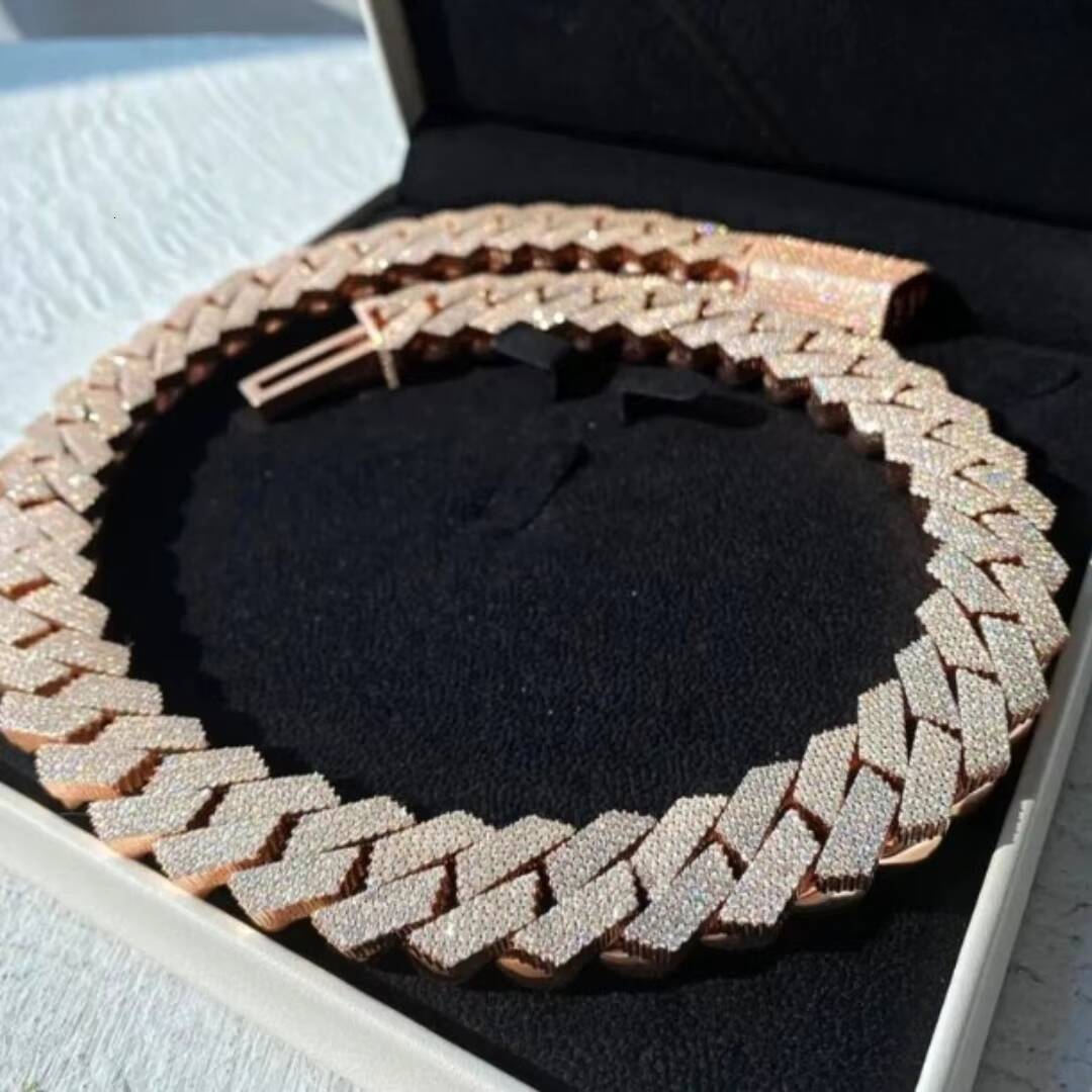 Luxury Moissanite Iced Out Cuban Link Chain for Men Hip Hop Jewelry 18K Gold Plated VVS Bling Choker Necklace Wholesale
