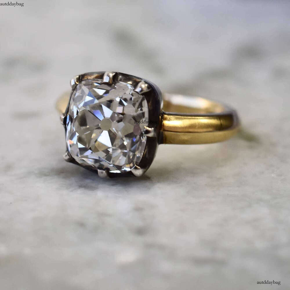 Embedded frame set of silica engagement with dragon and 3.00 Ct antique pad cutting wedding old mine diamond ring