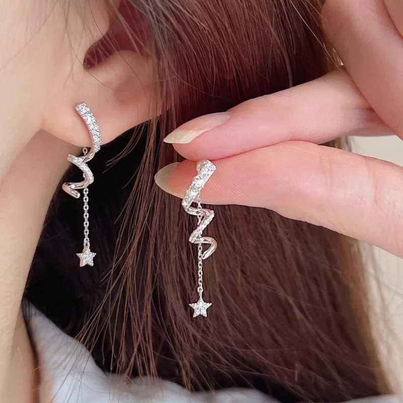 Trend Long Tassel Star Dangle Earrings for Women Light Luxury Spinning Spiral Crystal Snowflake Earrings Christmas Party Jewelry XJ250722