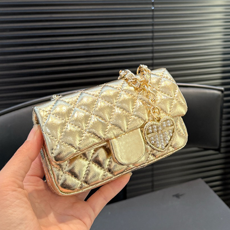 Womens Small Shiny Gold Key Wallet Flap Bag Lambskin Leather Hollow Metal Pentant Turn Lock Golden Metal Hardware Woven Chain Diamond Lattice Clutch Wallte 12x8cm