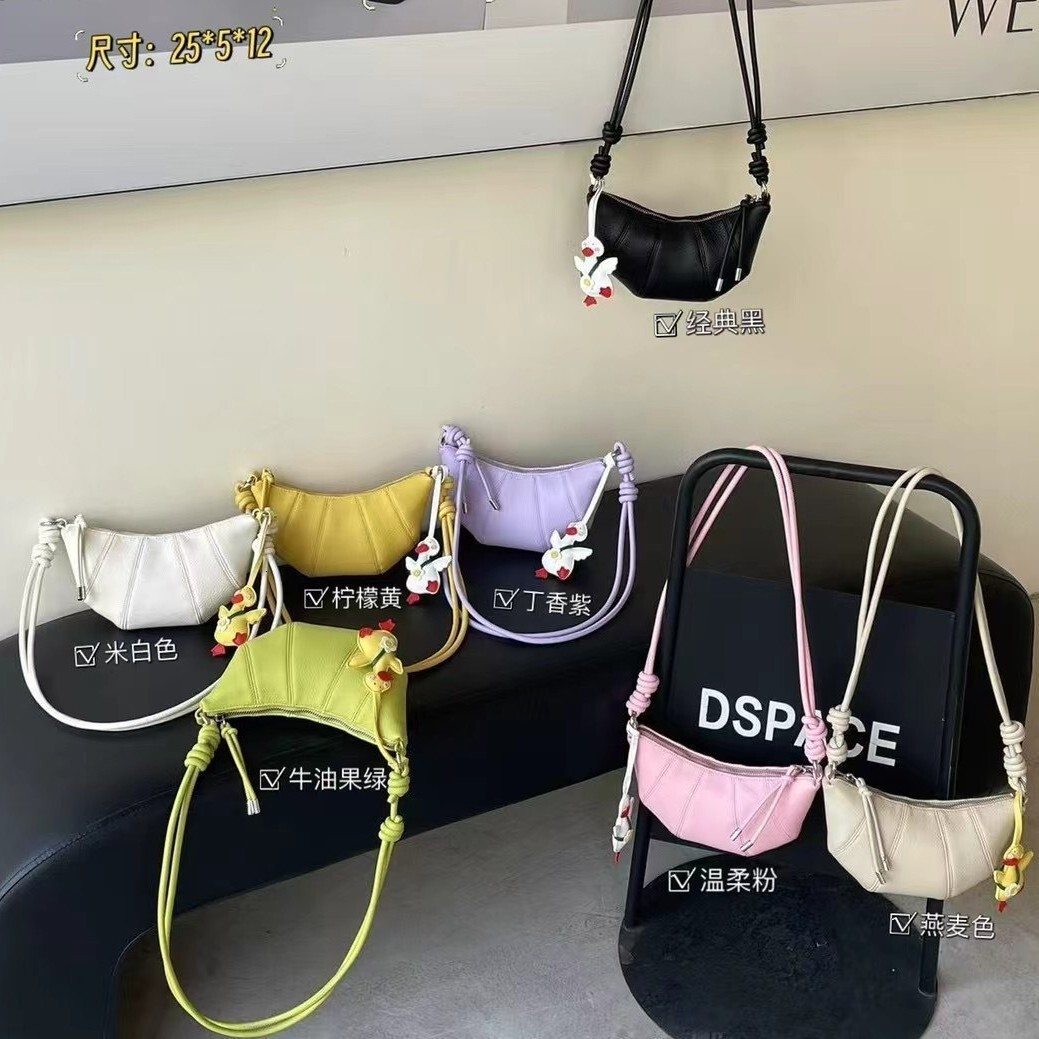 Free shipping designer bag 2025 Niche Fashionable Solid Color Horn Bag For Women New Simple Versatile Bag Shoulder Bag Crossbody Bag