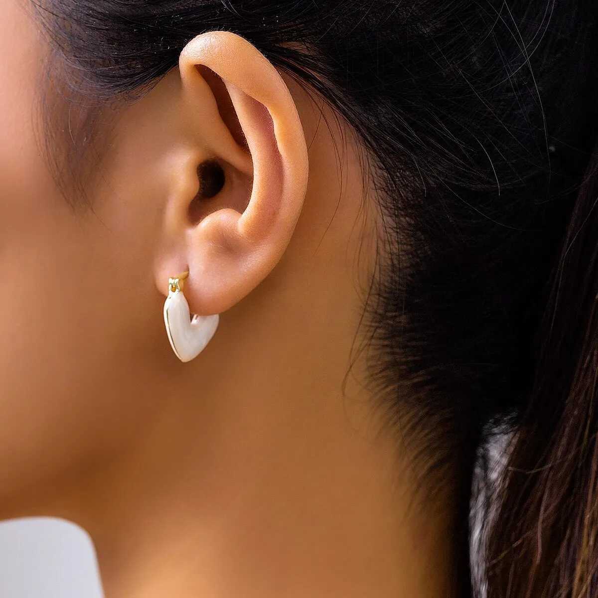 Kpop Sweet Minimalist Heart Drop Earrings for Women Wed Korean Fashion Elegant Earrings Aesthetic Piercing Ear Jewelry New XJ250722
