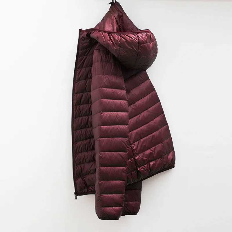 2024 Men Winter Coat Fashion Hooded White Duck Down Jackets Plus Size Ultralight Down Coat Portable Slim Down Parka W250722