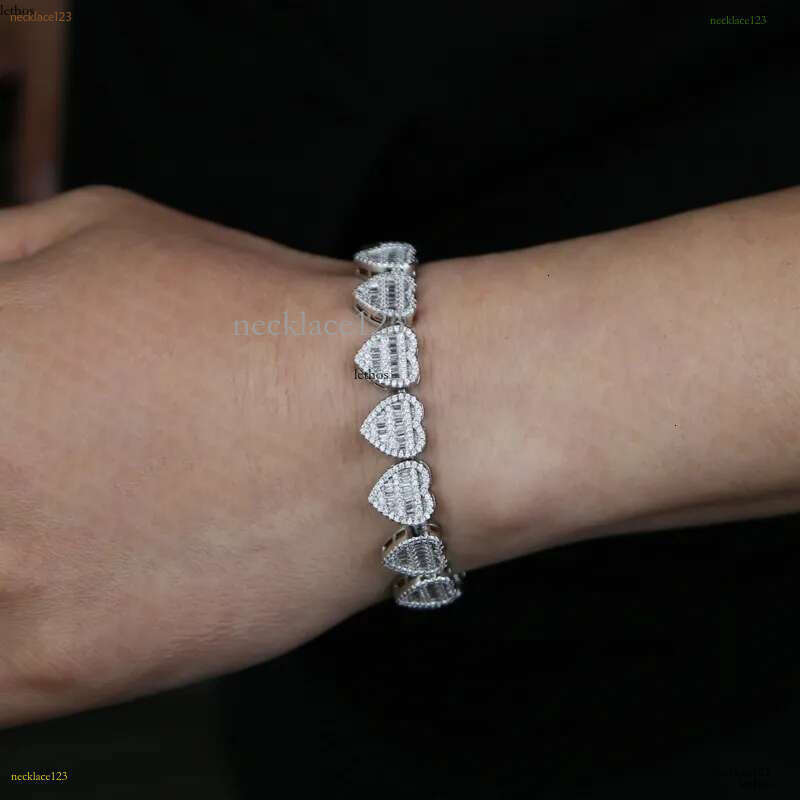 Luxury designer Heart-shaped tennis Bracelet Women's full Spread Ice Out VVS Moissanite Bracelet Hip Hop Jewelry Gift Free shipping