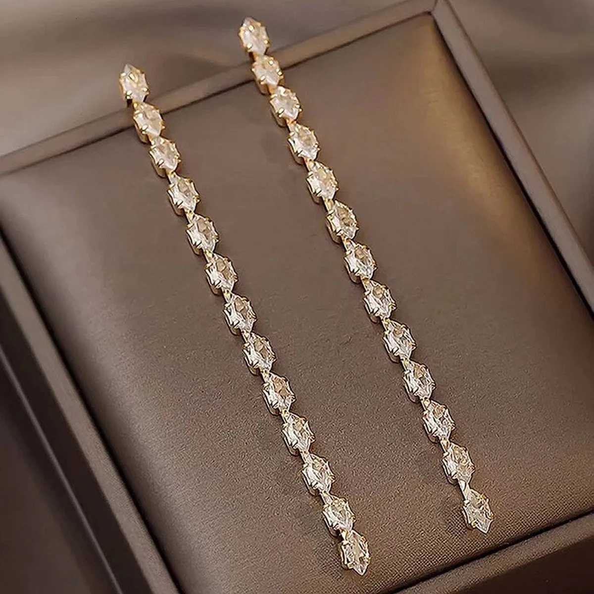 100 Simple Geometric Zircon Crystal Earrings for Women Gold Silver Color Long Tassel Dangle Earrings Party Weddings Jewelry XJ250722