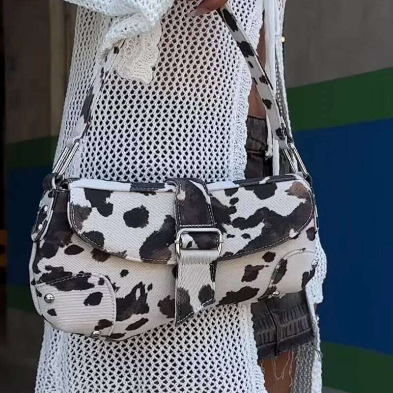 Cow Leopard Prints Chest Bags Women Canvas Large Capacity Shoulder Crossbody Bag Fashion Latest Saddle Underarm Handbags