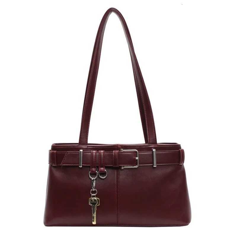 2023 Casual Solid Interior Compartment Shoulder Bags Large Capacity Hot S Bags for Women Zipper Pu Womens Handbags Y250722
