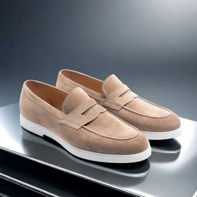 2025 Brand Suede Leather Loafers Men Casual Shoes Luxury Mens Breathable Slip-on Driving Shoes Moccasins XJ250722