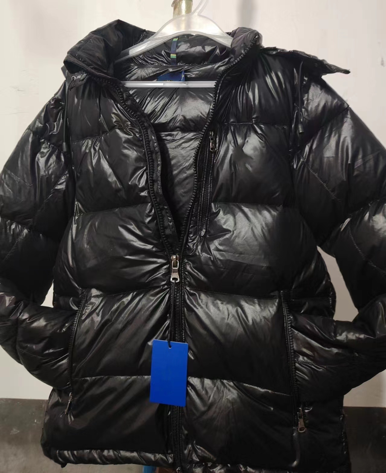 Mens Designer Jacket Winter Puffer Down Jackets Coats Zipper Designer Outerwear Clothing Fashion Parkas Men Windbreaker Thick Warm Embroidered Hoode Coat xs-2xl