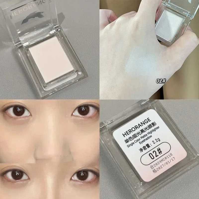Monochrome Matte White Highlighter Palette Low Saturation 4 Color Face Matte Highlighter Eye Nose Eyeshadow Korean Makeup Cosmetic W250722