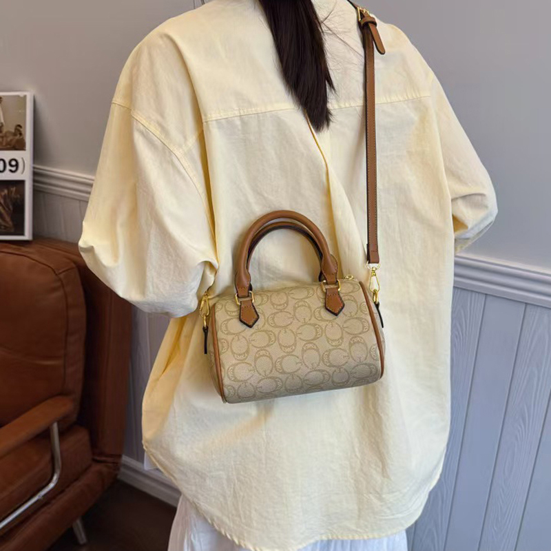 Designer bag Shoulder Bag Luxury Bag Crossbody Purse Designer Fashion printed small bag with silk scarf cylinder bag handbag Black khaki