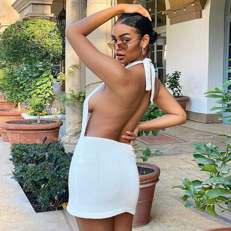 New Summer Backless Sexy Hot Girl Dress Nightclub Style Womens Short Skinny Backless Dress Sleeveless Pullover Dress 2022 XJ250722