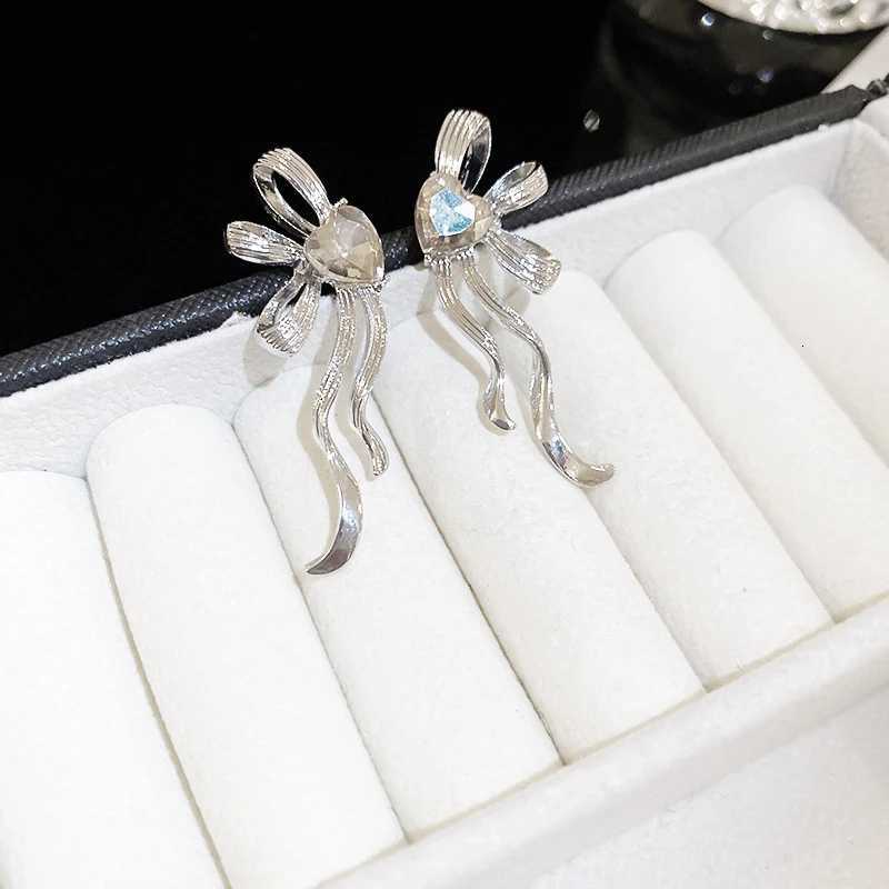New Trend Waved Bowknot Dangle Earrings for Women Metal Tassel Statement Long Drop Earrings Womens Earrings 2024 XJ250722