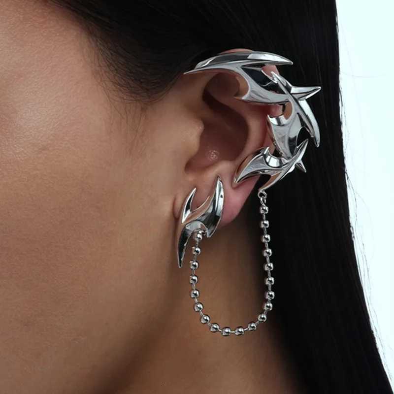 Vintage Punk Silver Color Metal Dart Ear Clip Earrings for Women Men Trend Irregular Tassel One-Piece Ear Clip Jewelry XJ250722