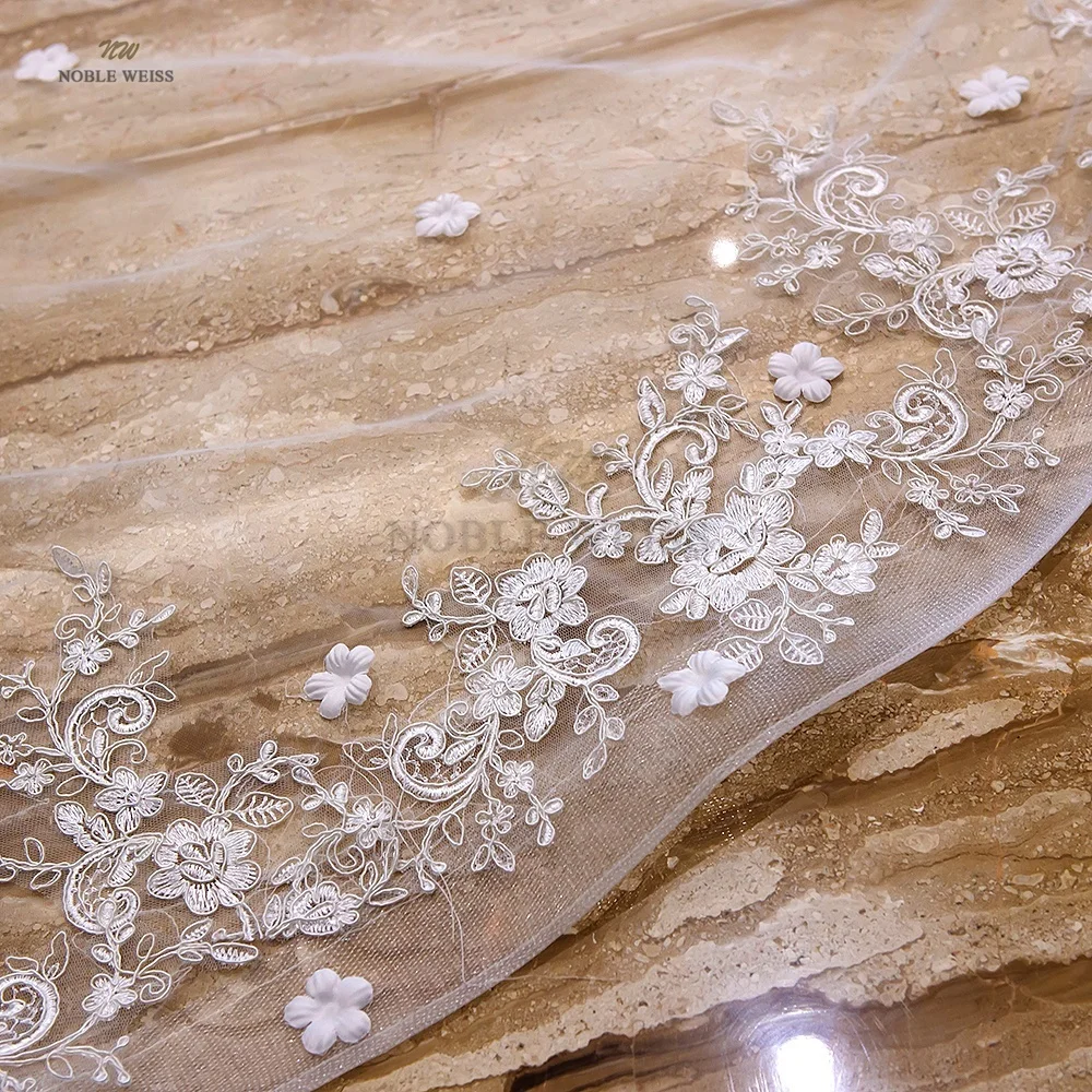 Customized Long Wedding Veils With Comb Two Layers Appliques Bride Veil Lace Edge Tulle Wedding Accessories