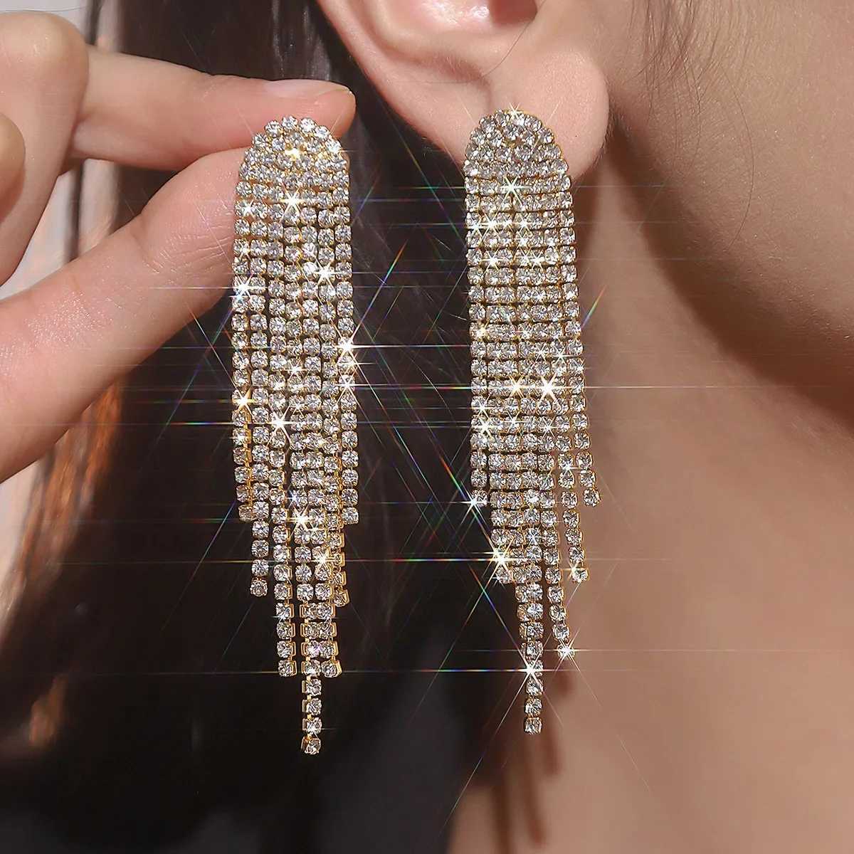 FYUAN Fashion Long Tassel Drop Earrings for Women Black Gold Silver Color Rhinestone Dangle Earring Wedding Party Jewelry XJ250722