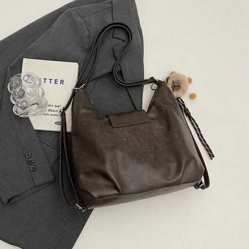 Retro Large Capacity Tote Bag for Women 2025 New PU Waterproof Multi-Functional Shoulder Backpack Shoulder Bag XJ250704