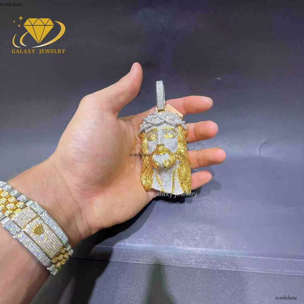 Ice Out Necklace Male and Female Rapper Hiphop Jewelry S Moissanite Big Jesus Head Chain Pendant