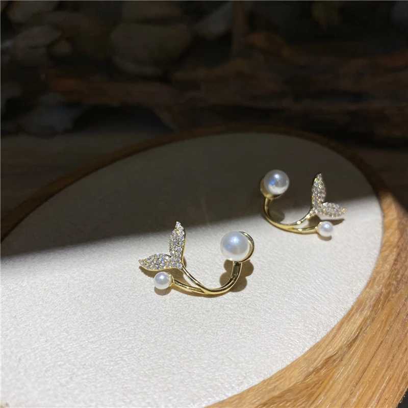 ute Moon Star Drop Earrings Exquisite Rhinestone Earrings Gold Color Fishtail Mini Earrings Womens Fashion Ear Jewelry Gifts XJ250722