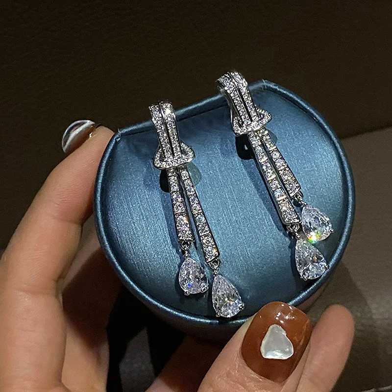 Huitan Bling Long Tassels CZ Drop Earrings for Women Elegant Charms Wedding Party Jewelry Trending Hot Sale Ear Accessories XJ250722