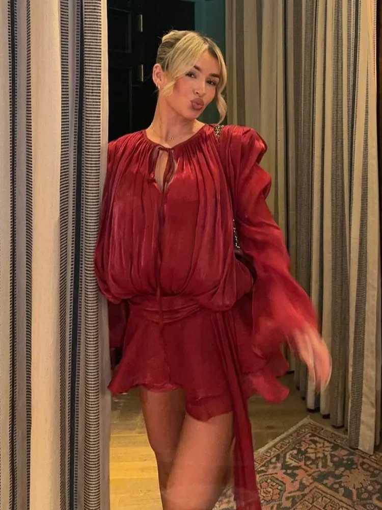 100% Cotton Women Pleated Short Dress Fashion Full Sleeve Round Neck Lace Up Layered Ruffles Gown Lady Ele New Dresses XJ250722