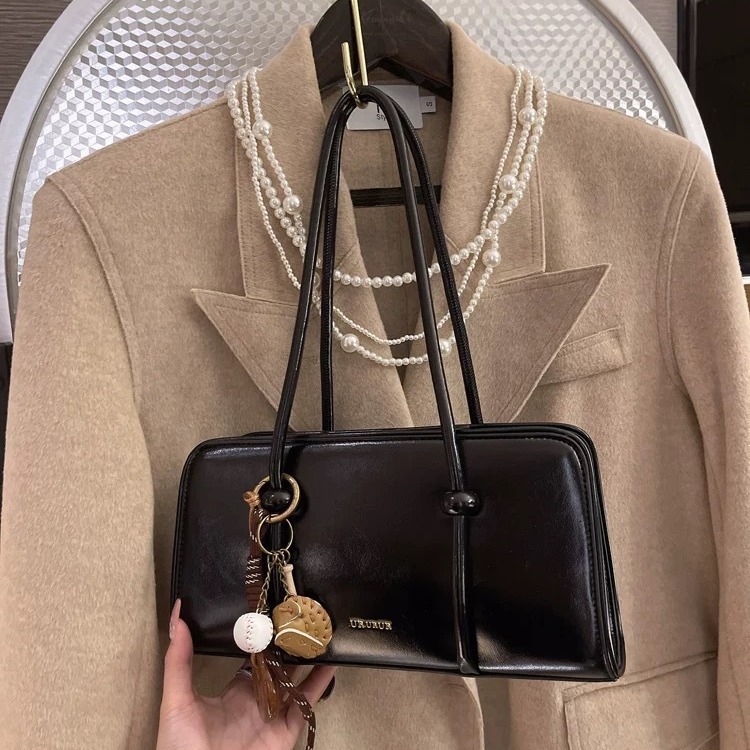 Free shipping designer bag 2025 Trendy Retro Niche Vintage Underarm Bag For Women New Fashion Versatile Handbag Crossbody Tote Bag