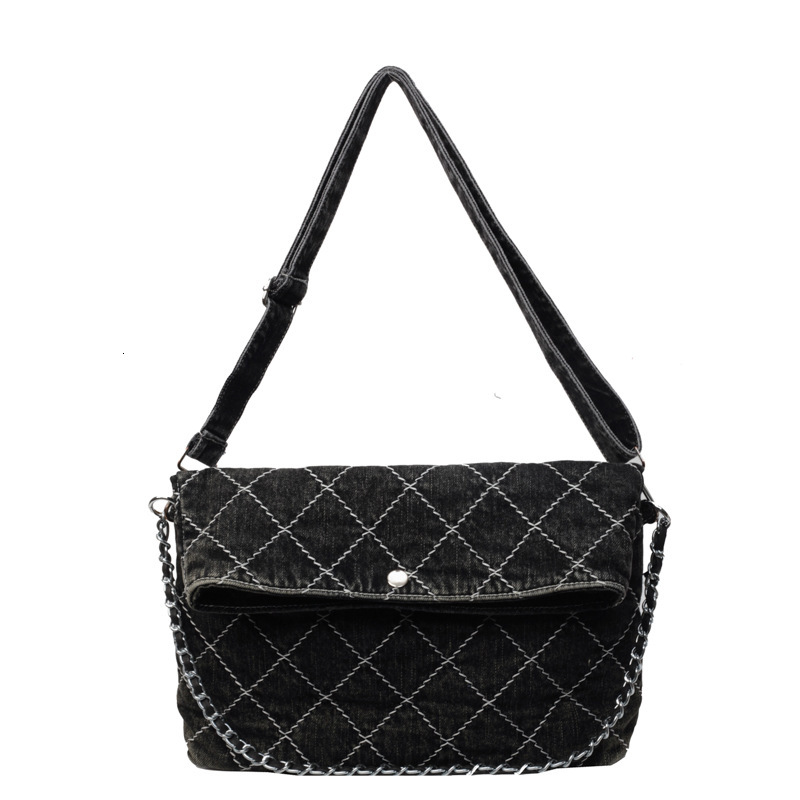 2025 Summer new women's crossbody bag women's trend large capacity denim handbag new diamond chain underarm women's shoulder bag new de