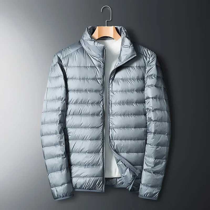 Autumn Winter New Ultra Light White Duck Down Jacket Men Waterproof Casual Outdoor Portable Lightweight Male Padded Coats W250722
