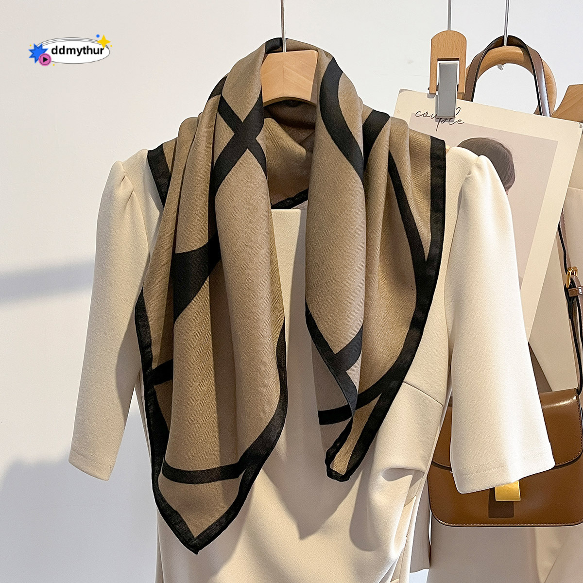 Fashion Neck for Women New Style Spring Summer Warm Simple Triangle High-end Versatile Small Square Scarf Professional ddmythur