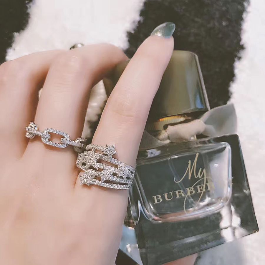 Fashionable Copper Linked Chain with Lab Diamonds - Elegant Engagement & Wedding Band