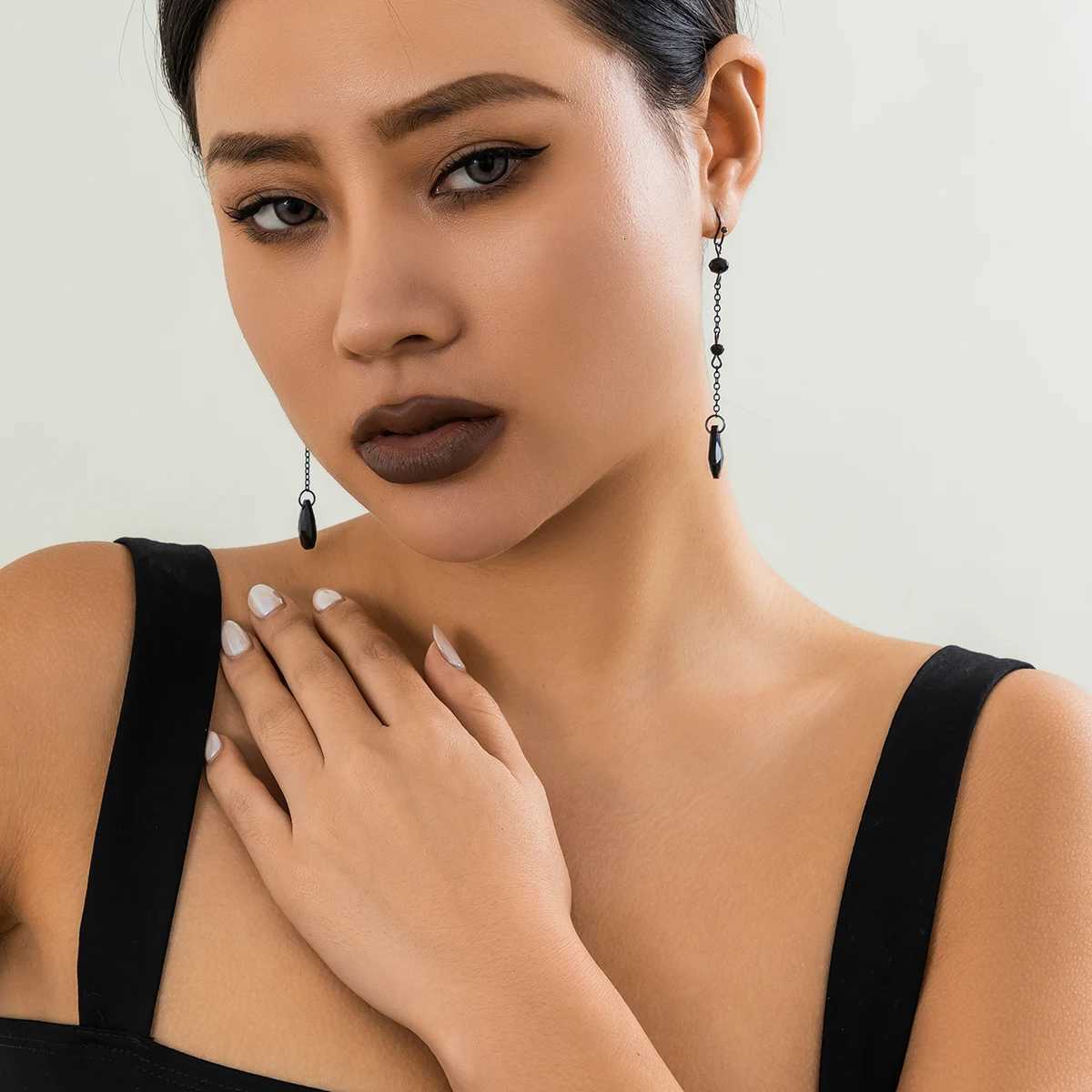 10pcs Gothic Black Crystal Long Tassel Pendant Earrings for Women Punk Metal Link Chain Drop Earrings Party Jewelry Gift XJ250722