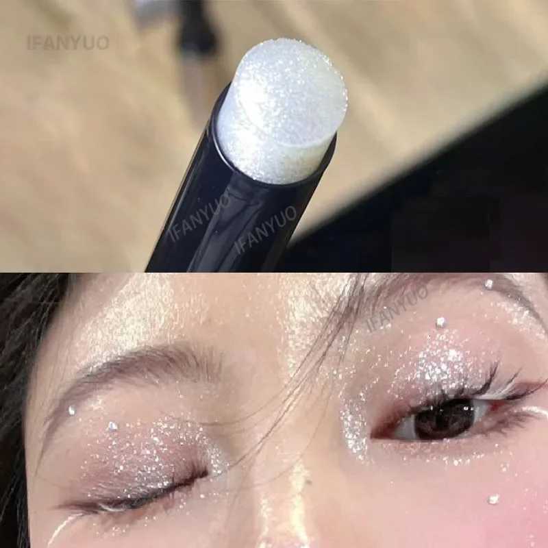 Pink li Eyeshadow Stick Highlighter Pencil Waterproof Glitter Lying Silkworm Brightening Pen Highgloss Eye Shadow Makeup W250722