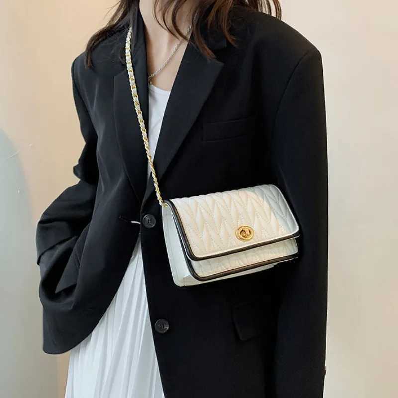 New Fi Wens Shoulder Bag Simple Chain Texture Small Square Bag Light Luxury Party Crossbody Bag Purses and Handbags Y250722