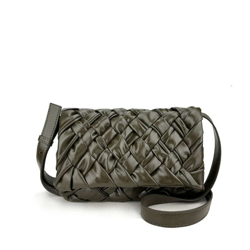 2025 New Fashionable Trendy Oil Wax Silk Scarf Pleated Handicraft Woven Crossbody Single Shoulder Envelope Bag Party Motorcycle Equipment