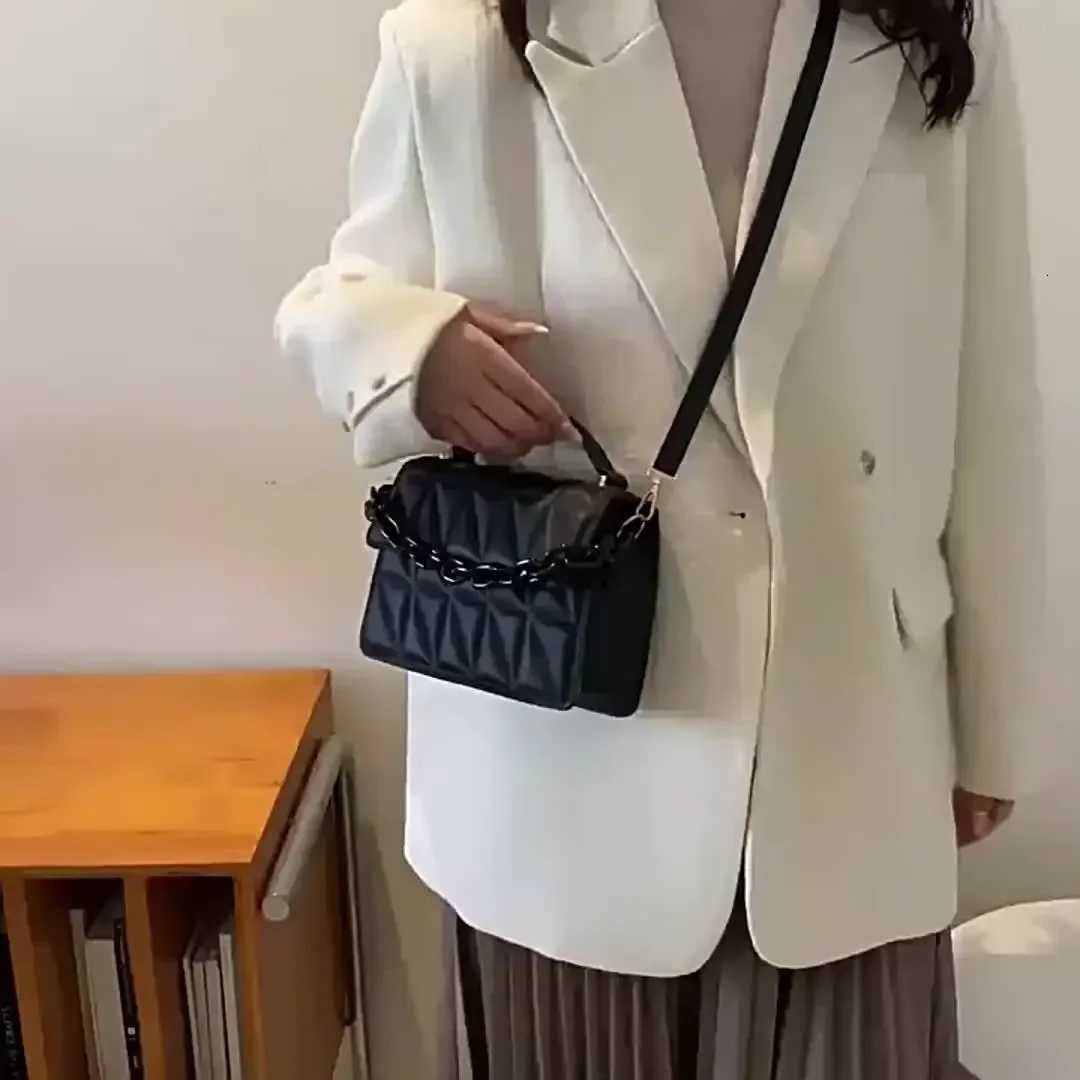 Mini Casual Quilted Crossbody Bag with Magnetic Closure and Adjustable Strap Small Handbag Tote Shoulder Bag for Daily Use Y250722