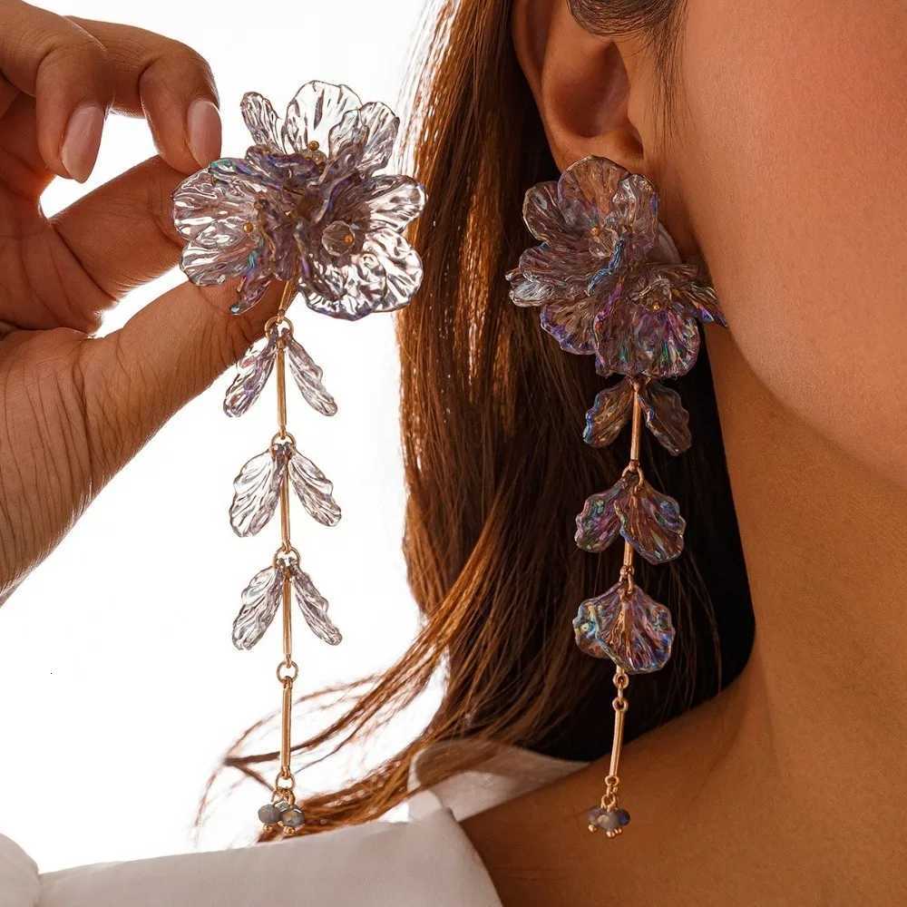 Elegant White Flower Stud Earrings For Women Colorful Enamel Flower Rhinestone Tassel Hanging Drop Earrings Party Jewelry GiftsXJ250722