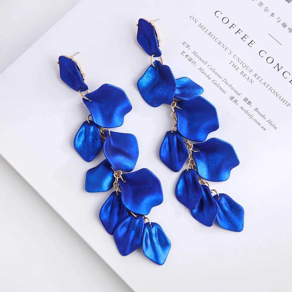 Tren Petal Tassel Long Drop Earrings for Women Red Blue Exaggerate Big Dangle Earrings Wedding Party Personality Jewelry Gift XJ250722