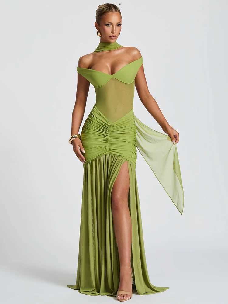 Mozision Off-shoulder Backless Sexy Maxi Dress Women Gown Halter Sleeveless Backless Thigh High Split Club Party Long Dress XJ250722