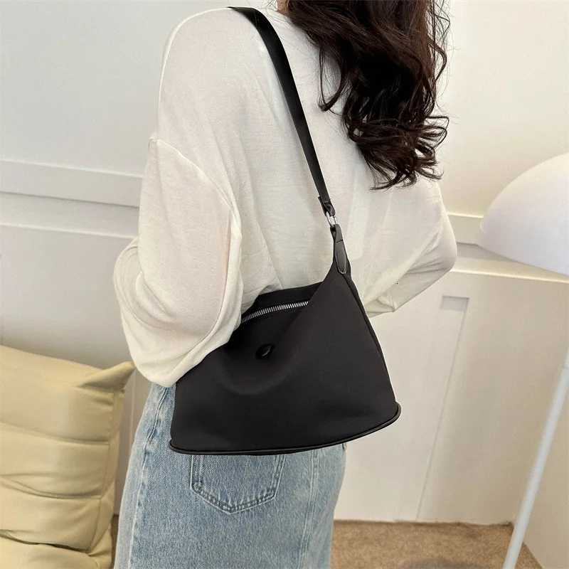 Kpop Waterproof Nylon Underarm Bag for Women Handbag Small Casual Light Ladies Shoulder Crossbody Bags Totes Female Bag XJ250704