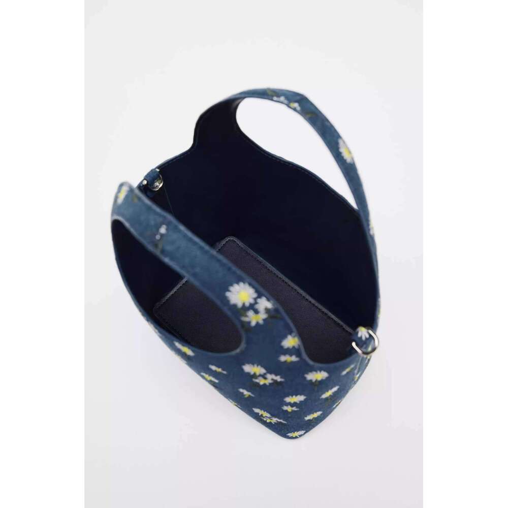 Fashionable Daisy Print Denim Bucket For Women 2025 Large Capacity Versatile High Quality Korean Style Crossbody Bag Trendy