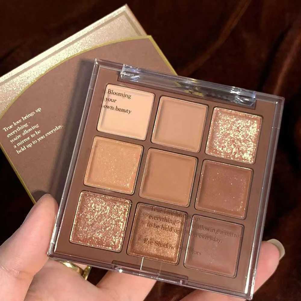 9 Colors Glitter Eyeshadow Palette Shimmer Matte Earth Color Acrylic Eyeshadow Palette Waterproof Korean Makeup Cosmetics W250722