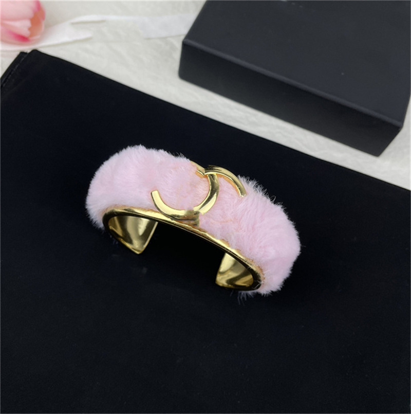Designer Bangle Acrylic Bracelets Woman Men Fashion Letter C Women Open Bracelet Jewelry Cuff Gift CCity Resin Lucite Luxury Pearl Diamond ghjfg
