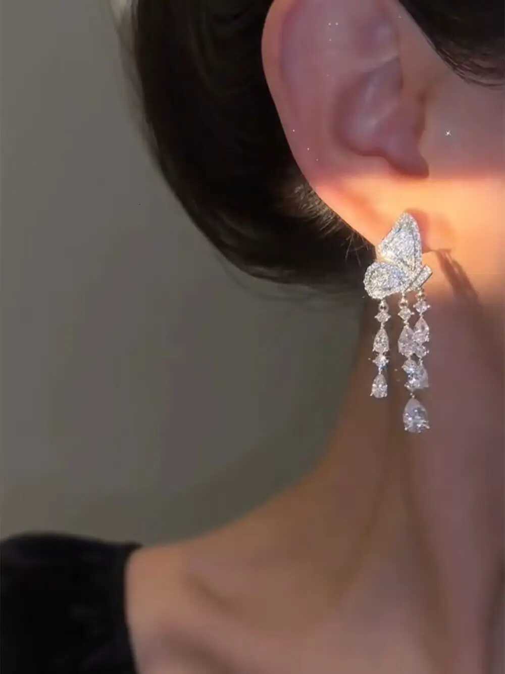 Light Luxury Banquet Jewelry Zircon Earrings Long Tassel Butterfly Earrings New Earrings All-match Earrings XJ250722