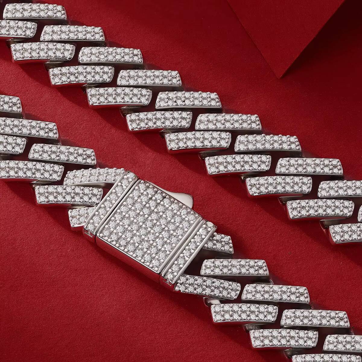 Wholesale Jewelry Designer S925 Silver 8mm Vvs Moissanite Hip Hop Cuban Chain Challenge Necklace for Men Ready to Ship