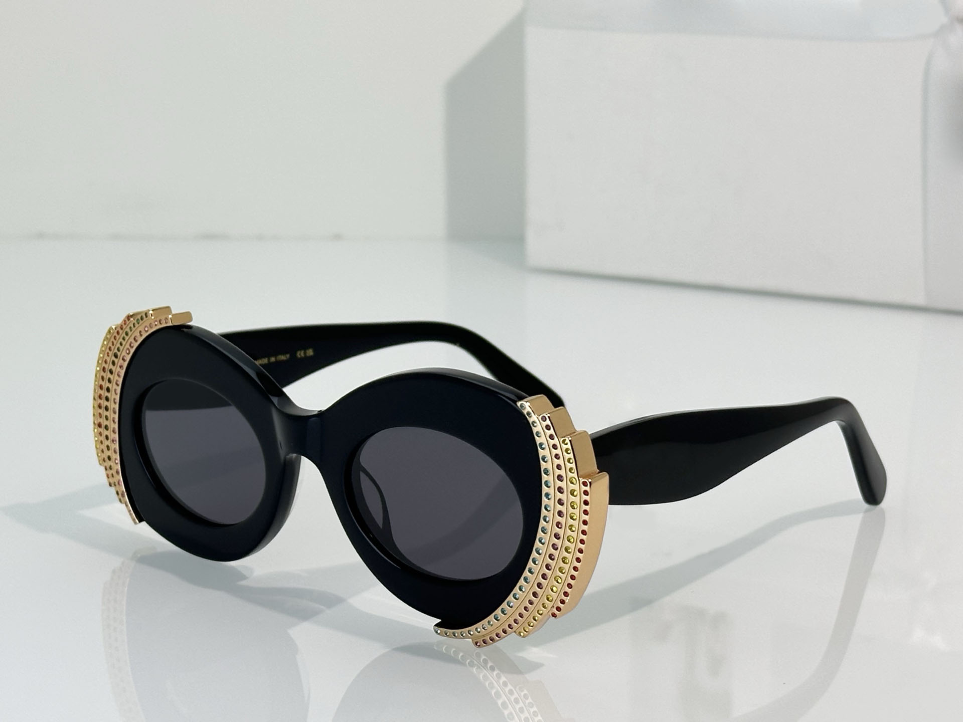 Luxury Designers Womens Sunglasses For Women Men Sun Glasses Mens Designer RAVE OVAL Fashion Style Protects Eyes Random Box