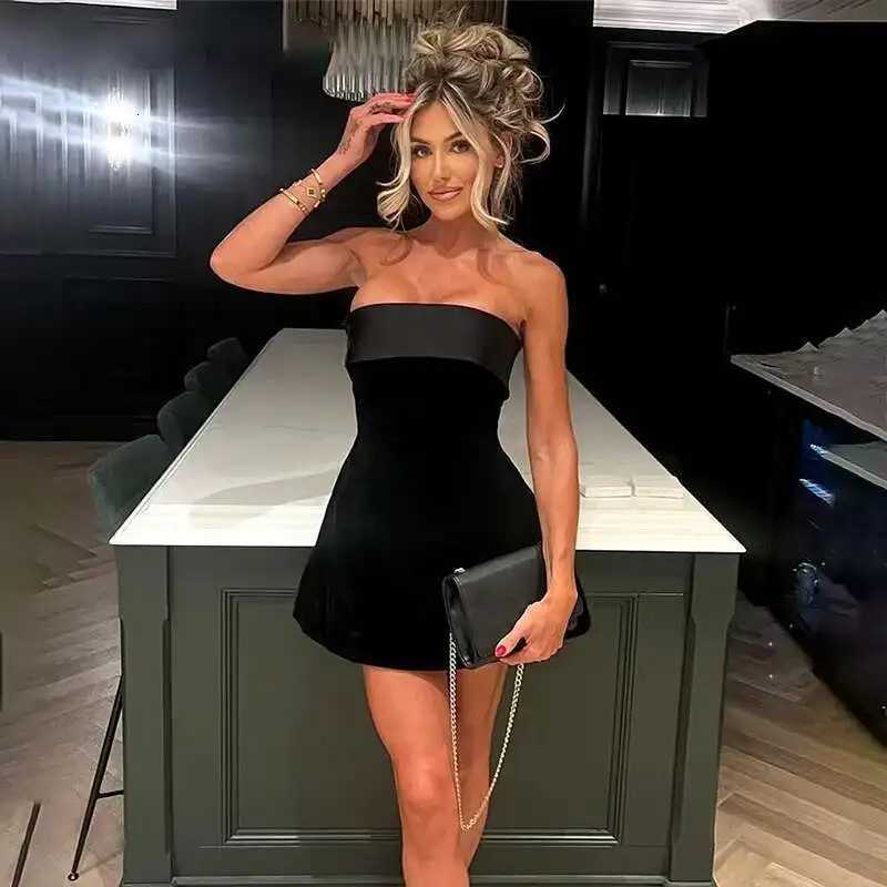 Avrilyaan Velvet Strapless Backless Sexy Dress Women 2024 Evening Party Dresses Bodycon Summer Mini Dress Vestidos XJ250722