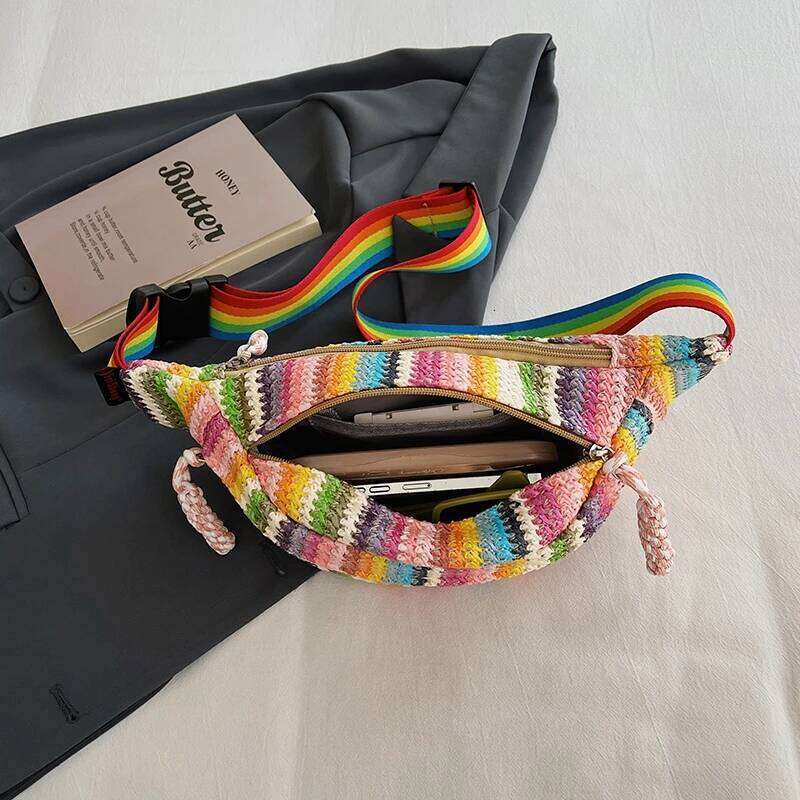 Elegance Lady Fanny Hand Woven Waist Bag Summer Female Belt Bags Rainbow Stripes Crossbody Chest Pack Designer Banana Packs