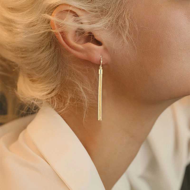 Long Tassel Piercing Drop Earrings For Women Gold Color Ear Hook Accessories Women Earring Christmas Gift Fashion Jewelry E267 XJ250722